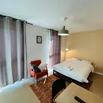 Apartamento We Live In R - 103 *